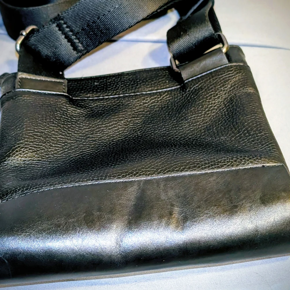 Calvin Klein Black Pebble Leather Textured Messenger Crossbody Bag Purse - Picture 14 of 14